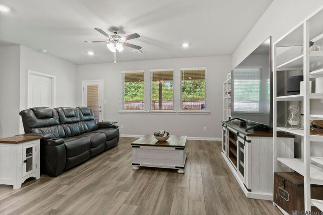 34888 Spring Trails Dr, House other with 4 bedrooms, 2 bathrooms and 2 parking in Walker LA | Image 6