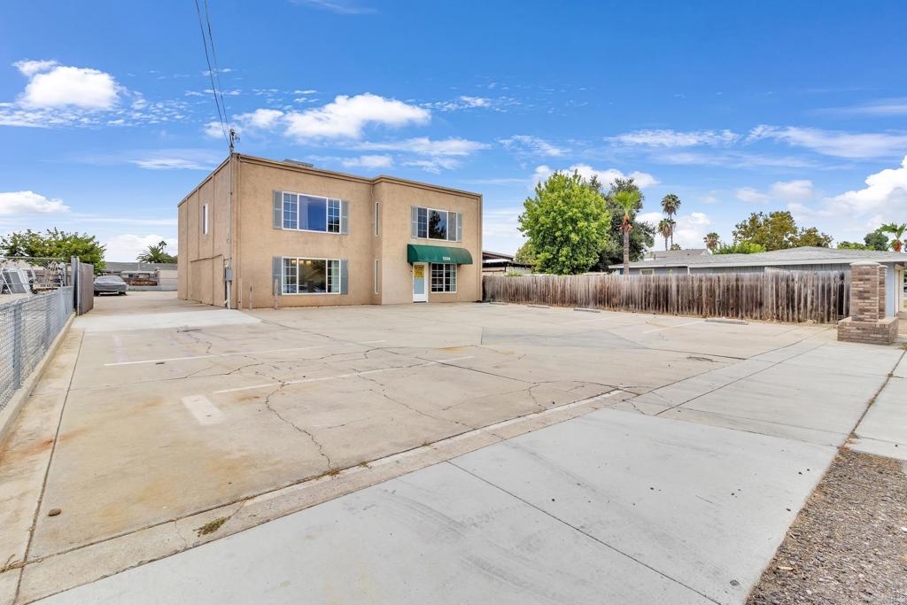 Commercial Sale in Ramona 5
