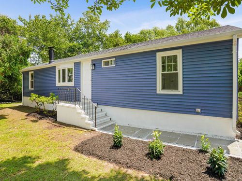 28 Crescent Park Rd, Westport, CT, 06880-4535 | Card Image