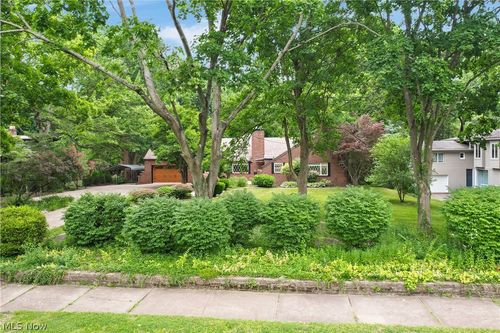 443 Merriman Rd, Akron, OH, 44303-1540 | Card Image