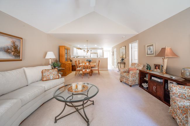 86 - 86 Haley Ln, Condo with 2 bedrooms, 2 bathrooms and null parking in Sandy Hook CT | Image 8