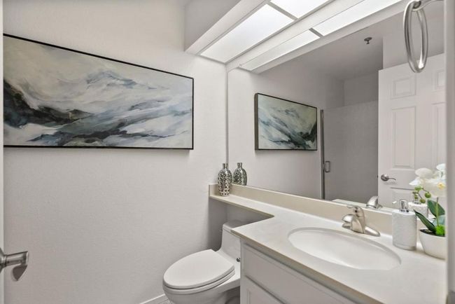 156 Treeview Dr, Townhouse with 2 bedrooms, 3 bathrooms and 2 parking in Daly City CA | Image 16