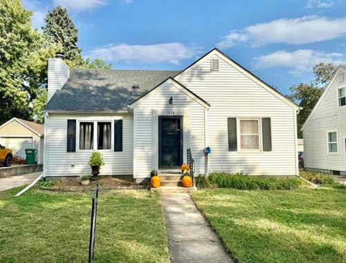 1214 Northwestern Ave, Ames, IA, 50010-5256 | Card Image