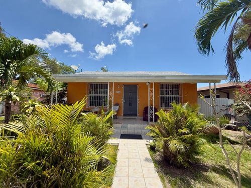 285 Nw 50th Ave, Miami, FL, 33126-5143 | Card Image