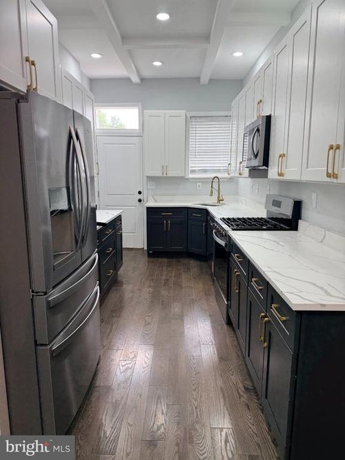 1145 Myrtle Ave, BALTIMORE, MD, 21201-1415 | Card Image