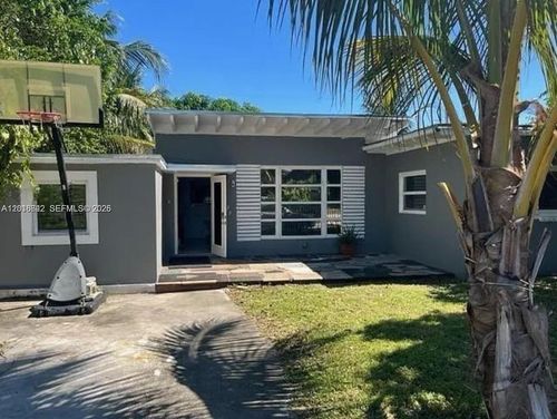 a-10835 Nw 2nd Ct, Miami, FL, 33168-3203 | Card Image
