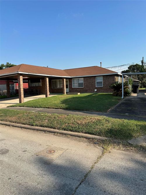 8527 Bucroft St, Houston, TX, 77029-3935 | Card Image