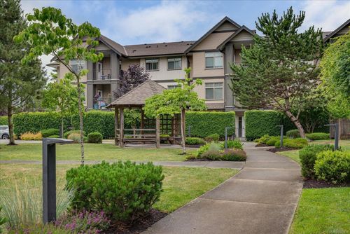 106-2117 Meredith Rd, Nanaimo, BC, V9S2N2 | Card Image