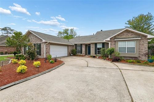 892 Cross Gates Blvd, Slidell, LA, 70461-4106 | Card Image