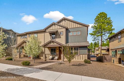 2465 W Clement Cir, Flagstaff, AZ, 86001-0780 | Card Image