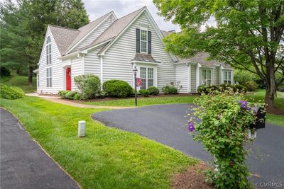 964 Devon Spring Court, Townhouse with 2 bedrooms, 2 bathrooms and null parking in Charlottesville VA | Image 2