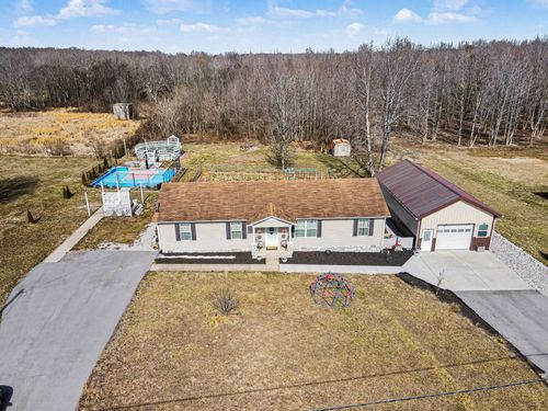 870 Newt Vanattia Rd, Hillsboro, TN, 37342-3183 | Card Image