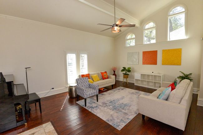 10710 D K Ranch Rd, House other with 4 bedrooms, 3 bathrooms and 8 parking in Austin TX | Image 6