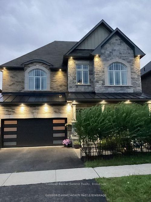 125 Gardiner Dr, Bradford, ON, L3Z0J6 | Card Image