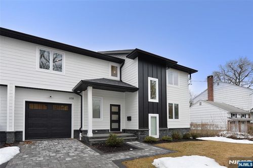 65 Franklin St, Tenafly, NJ, 07670-2006 | Card Image