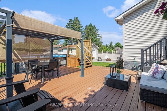 7 Du Boisé St, House other with 5 bedrooms, 4 bathrooms and 4 parking in Embrun ON | Image 24