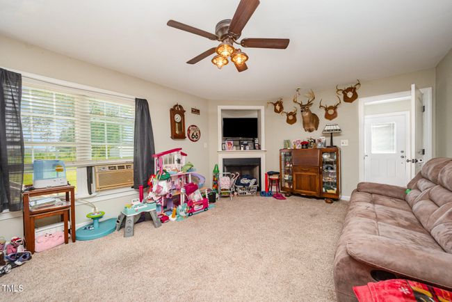 009_kv0a2105-edit_968 | Image 6