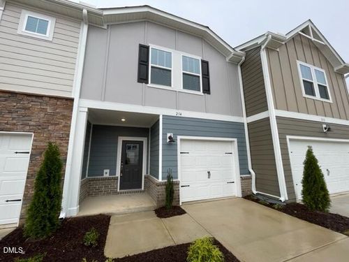 214 Brook Farm Ln, Fuquay Varina, NC, 27526-4339 | Card Image