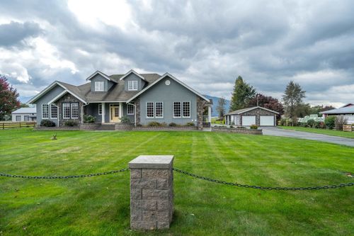 42872 S Sumas Rd, Chilliwack, BC, V2R4L7 | Card Image