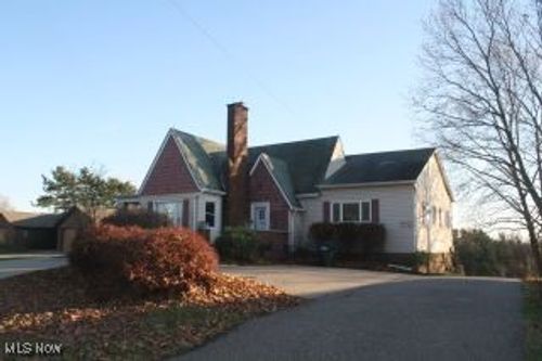 48260 National Rd, Saint Clairsville, OH, 43950-9705 | Card Image