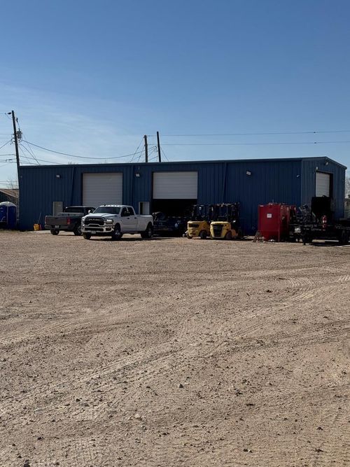 701 -711 W Pennsylvania Ave, Midland, TX, 79701 | Card Image