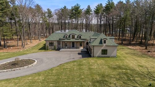 252 Winter St, Norwell, MA, 02061-1404 | Card Image