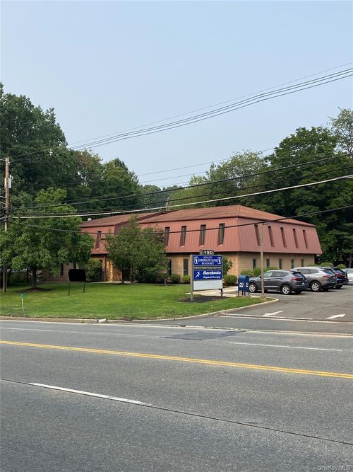490 Route 304, New City, NY, 10956-3040 | Card Image