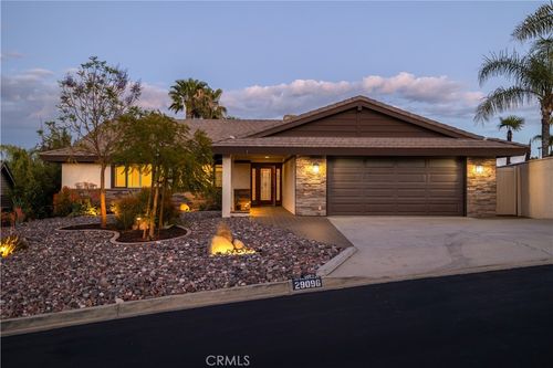 29096 Old Wrangler Rd, Canyon Lake, CA, 92587-7819 | Card Image