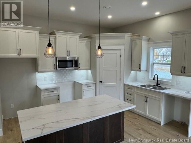 42 Connor St, House other with 2 bedrooms, 2 bathrooms and null parking in Petitcodiac NB | Image 12