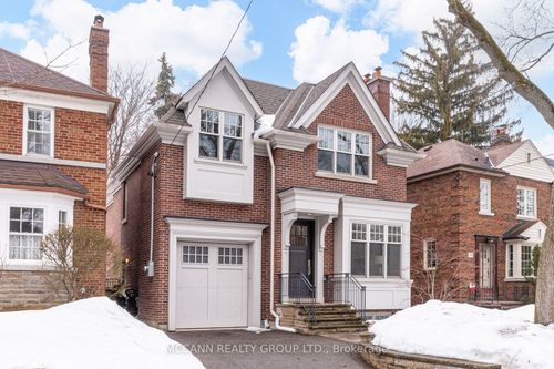 172 Hanna Rd, East York, ON, M4G3N8 | Card Image