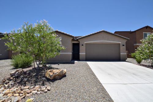 10703 W Walker Brown Dr, Marana, AZ, 85653-1395 | Card Image
