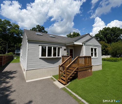 153 Oaklawn Ave, Stamford, CT, 06905-3624 | Card Image