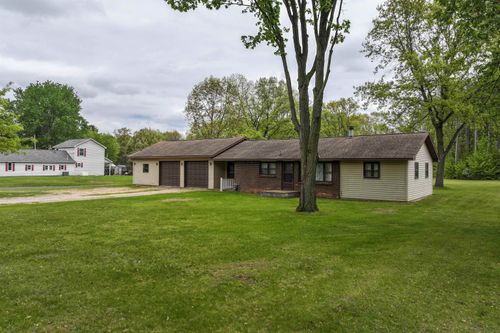 12310 Seymour Rd, Montrose, MI, 48457-9731 | Card Image