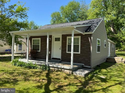 2389 White Oak Rd, DOVER, DE, 19901-3354 | Card Image