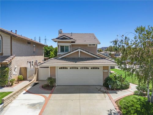 28050 Devon Ln, Santa Clarita, CA, 91350-3936 | Card Image