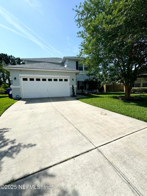 955 Churchhill Ln, St Augustine, FL, 32092-1738 | Card Image