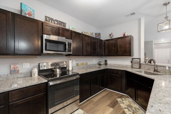 9788 Ridge Run St, Condo with 2 bedrooms, 2 bathrooms and null parking in Howell MI | Image 11