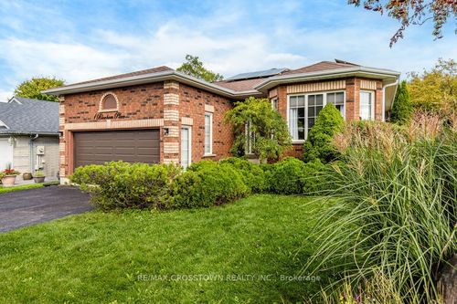 1 Bloxham Pl, Barrie, ON, L4N9K3 | Card Image
