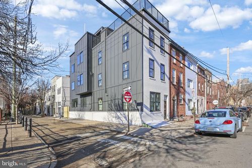 b-514 S 20th St, PHILADELPHIA, PA, 19146-1302 | Card Image