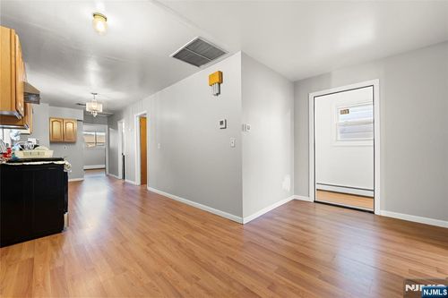 109 Dixon Ave, Paterson, NJ, 07501-2523 | Card Image