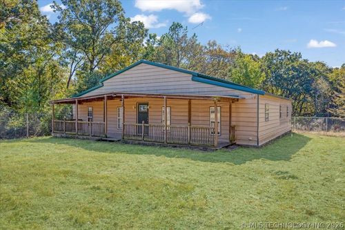 136 Pine St, Mead, OK, 73449-5213 | Card Image