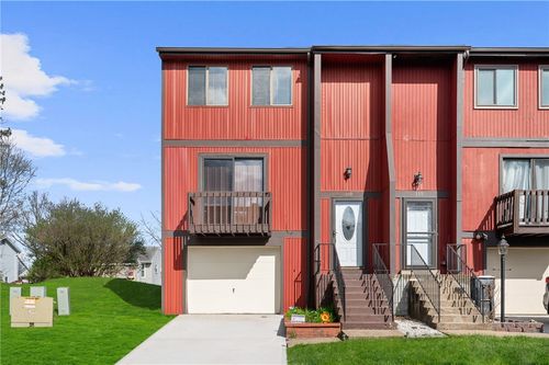 113 Bellwood Ct, Cranberry Township, PA, 16066-7333 | Card Image