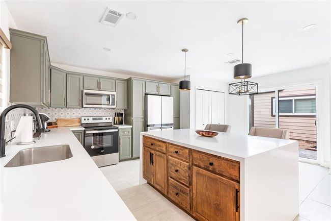 4403 Hickory Downs Dr, House other with 3 bedrooms, 2 bathrooms and 2 parking in Houston TX | Image 17