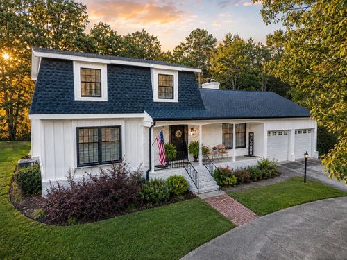 432 Castle Rd, DALTON, GA, 30720-8053 | Card Image