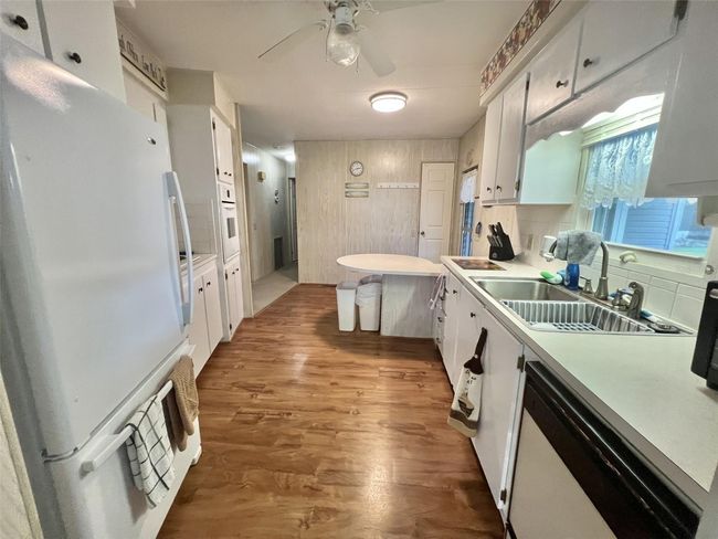 424 Hawthorne Blvd, House other with 2 bedrooms, 2 bathrooms and null parking in LEESBURG FL | Image 28