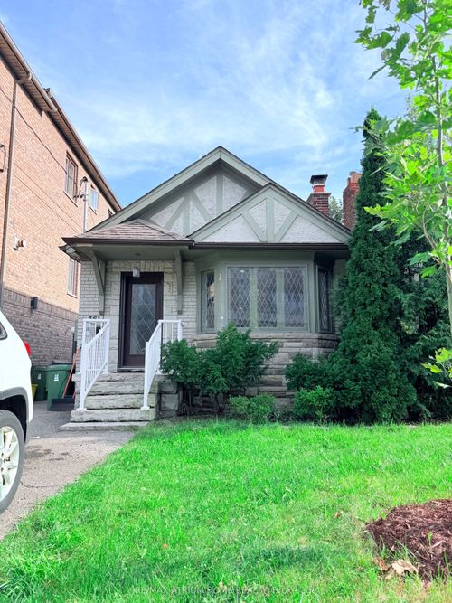 361 Fairlawn Ave, Toronto, ON, M5M1T5 | Card Image