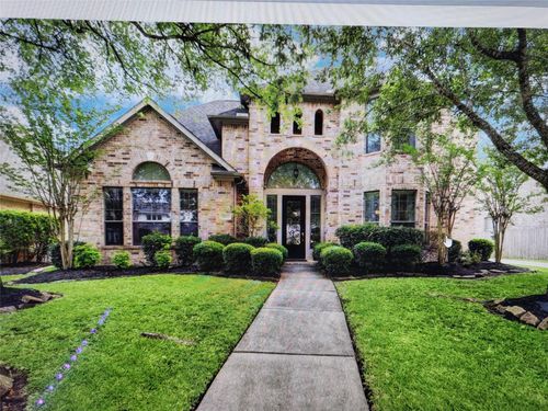 15811 Tremout Hollow Ln, Houston, TX, 77044-5499 | Card Image