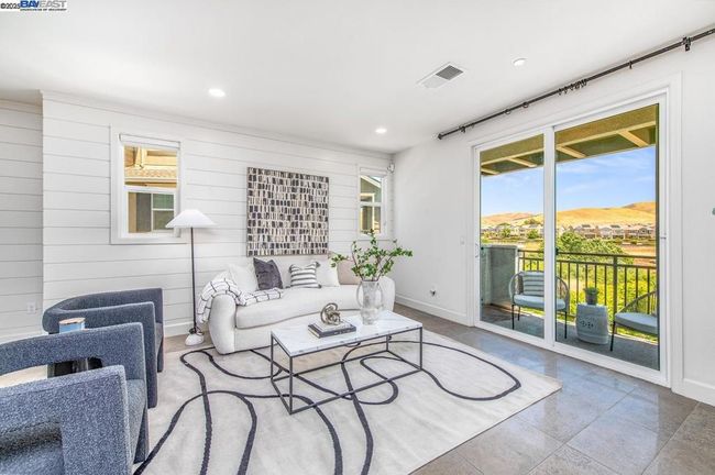 7018 Stags Leap Ln, Condo with 2 bedrooms, 3 bathrooms and 2 parking in Dublin CA | Image 18