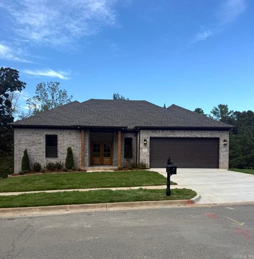 31 Epernay Cir, Little Rock, AR, 72223-5527 | Card Image