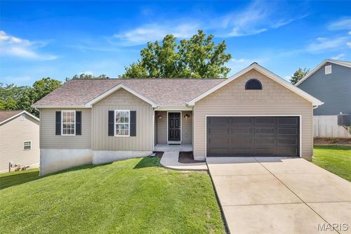 2324 Garden Ln, Festus, MO, 63028-4771 | Card Image